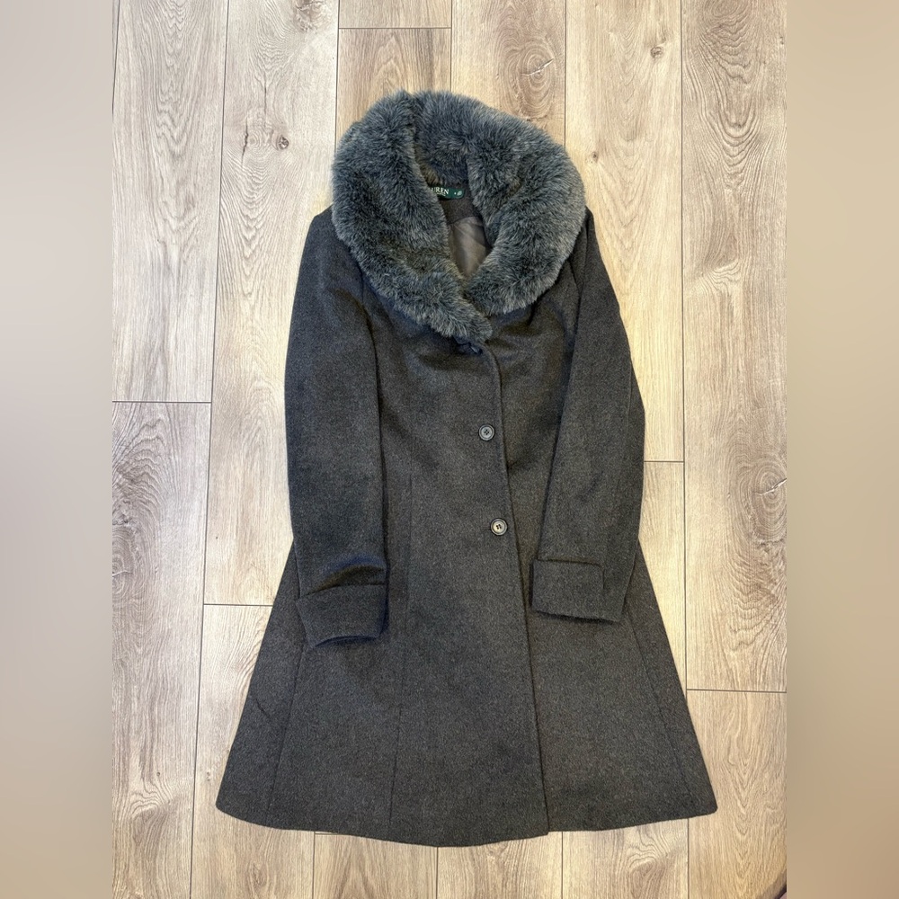 Lauren Ralph Lauren Faux Fur Collar Coat Size 6